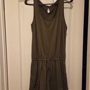 Olive Green Sleeveless Jumpsuit